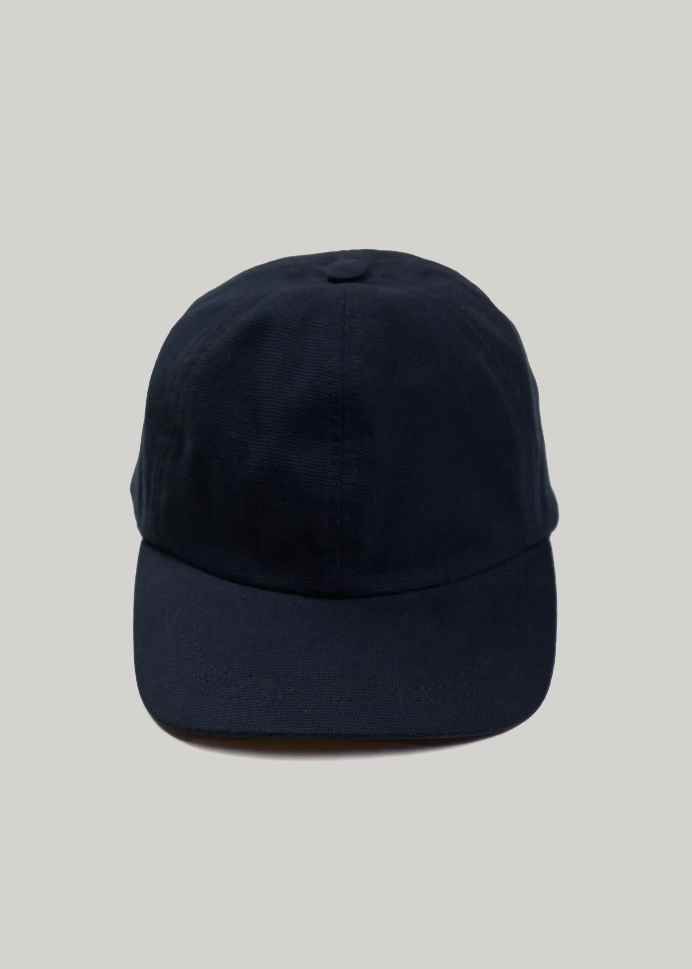 Junco cap in navy 